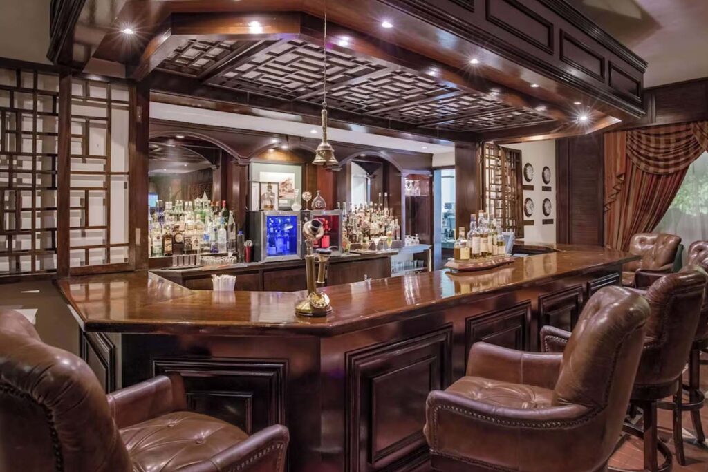 Exchange Bar | Sarova Stanley