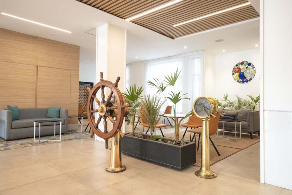 The Perch Bar & Lounge | Sarova Imperial