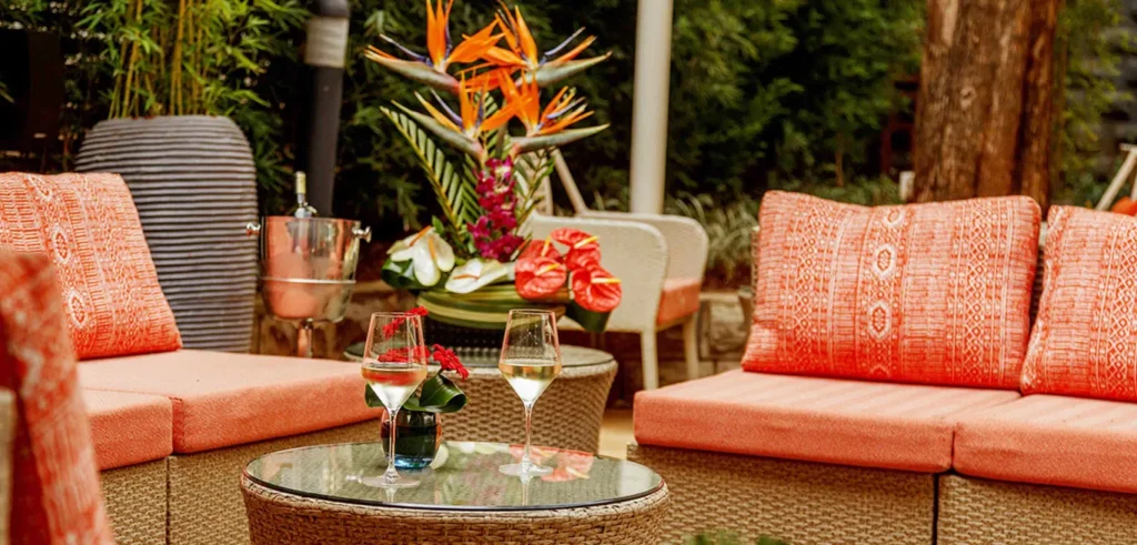 The Deck Pool Bar & Lounge