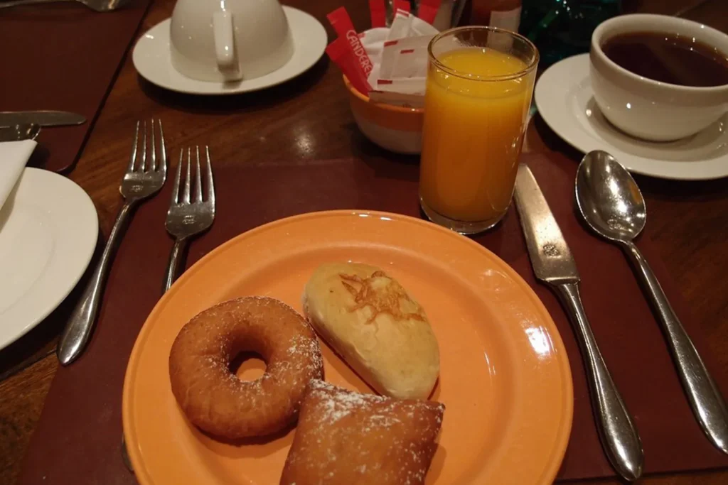 Thorn Tree Cafe | Sarova Stanley